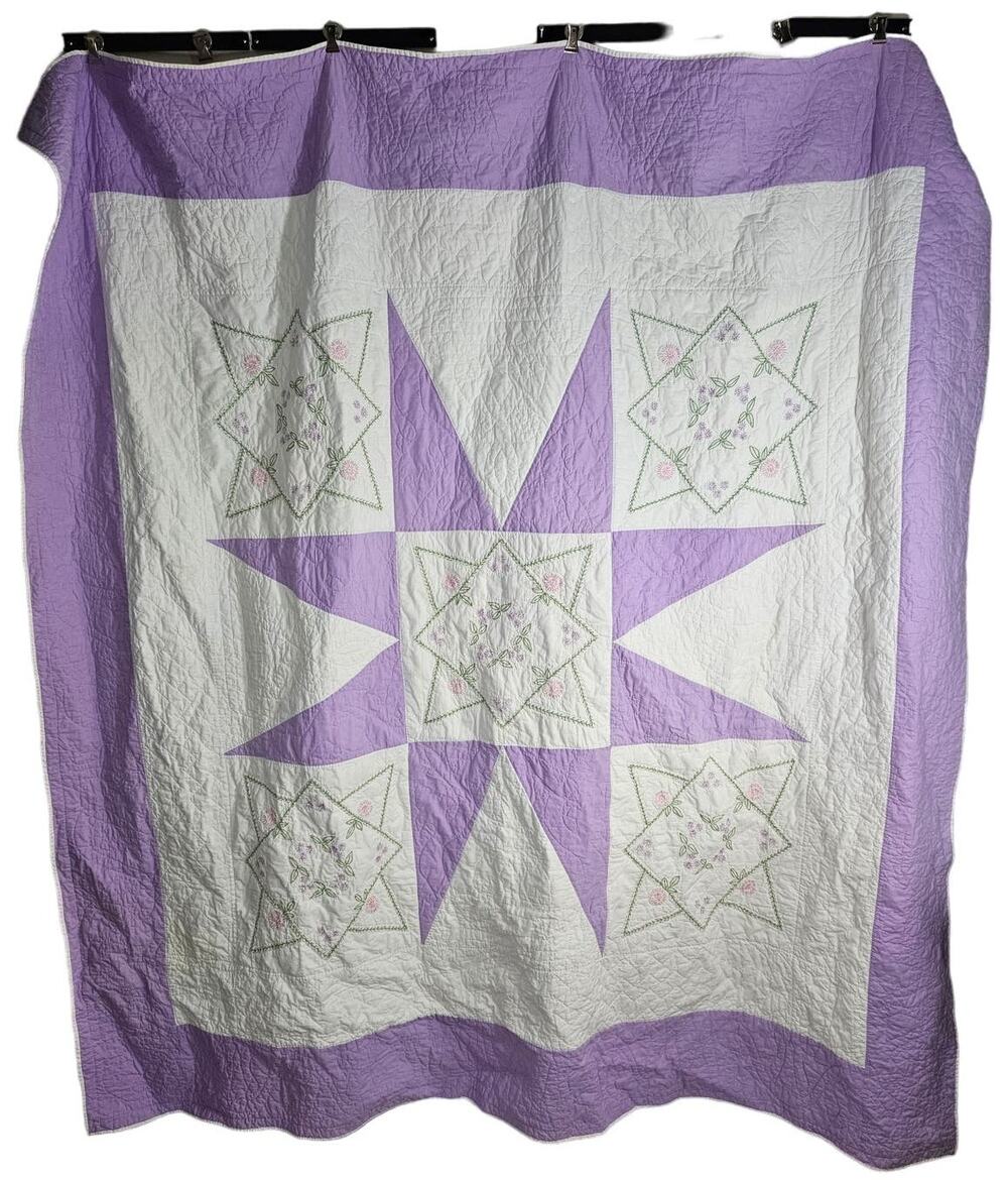 Vintage‎ Handmade Embroidered Starburst Quilt 76x74 Purple White Full Size